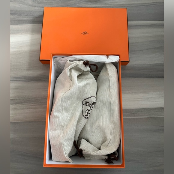 Hermes’ Santorini Sandal - Picture 5 of 5